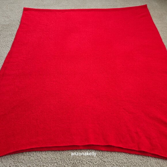 White + Warren Accessories - White + Warren Cashmere Travel Wrap RED